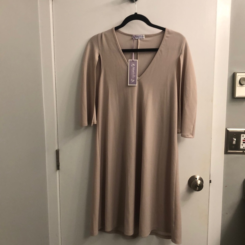 Maternity  sleeveless cape dress